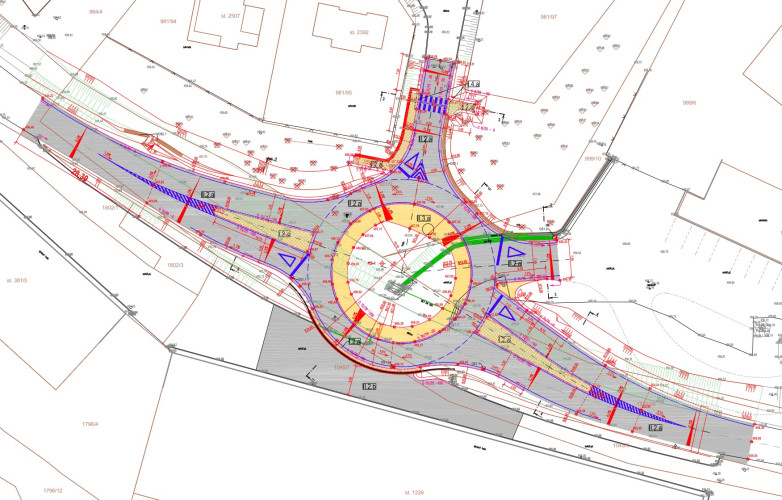 Okružní křižovatka