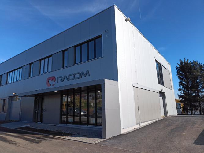 Novostavba haly firmy RACOM
