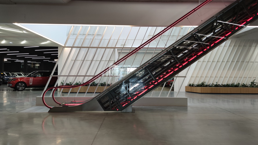 Centrální sklad aut