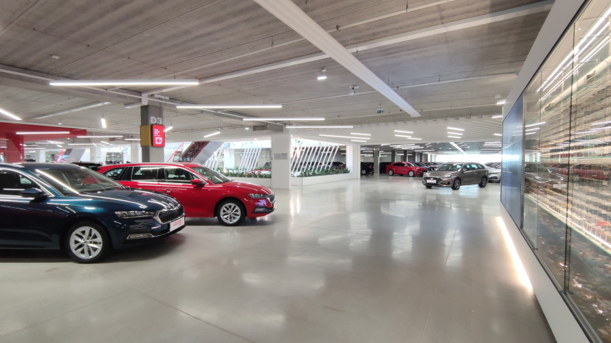 Centrální sklad aut