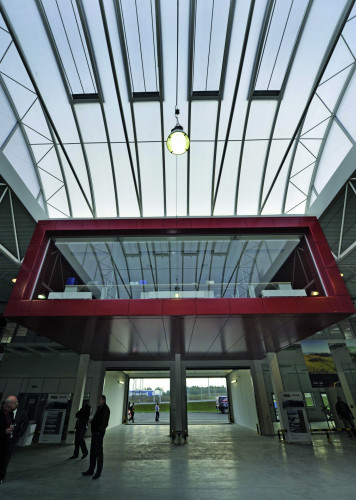 Výrobní hala PKS okna