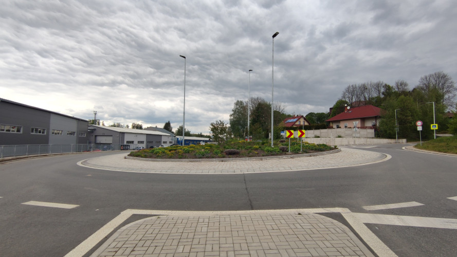 Okružní křižovatka